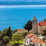 Paradise Luxury - - Omis Lägenhet *