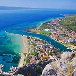 Paradise Luxury - - Omis Lägenhet *