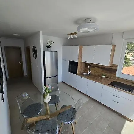 Paradise Luxury - - Omis Apartman *